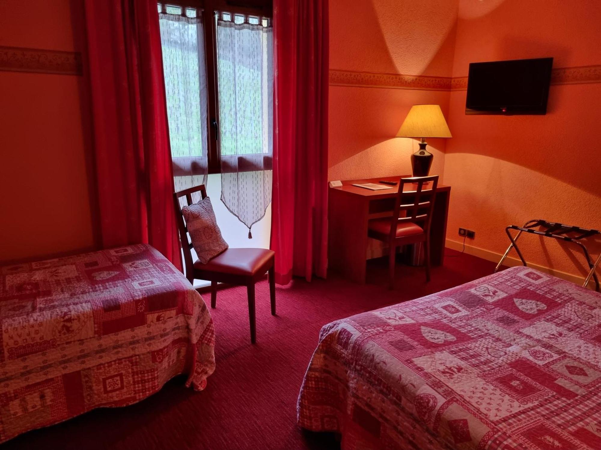 Hotel Bellevue Ayse Exteriör bild