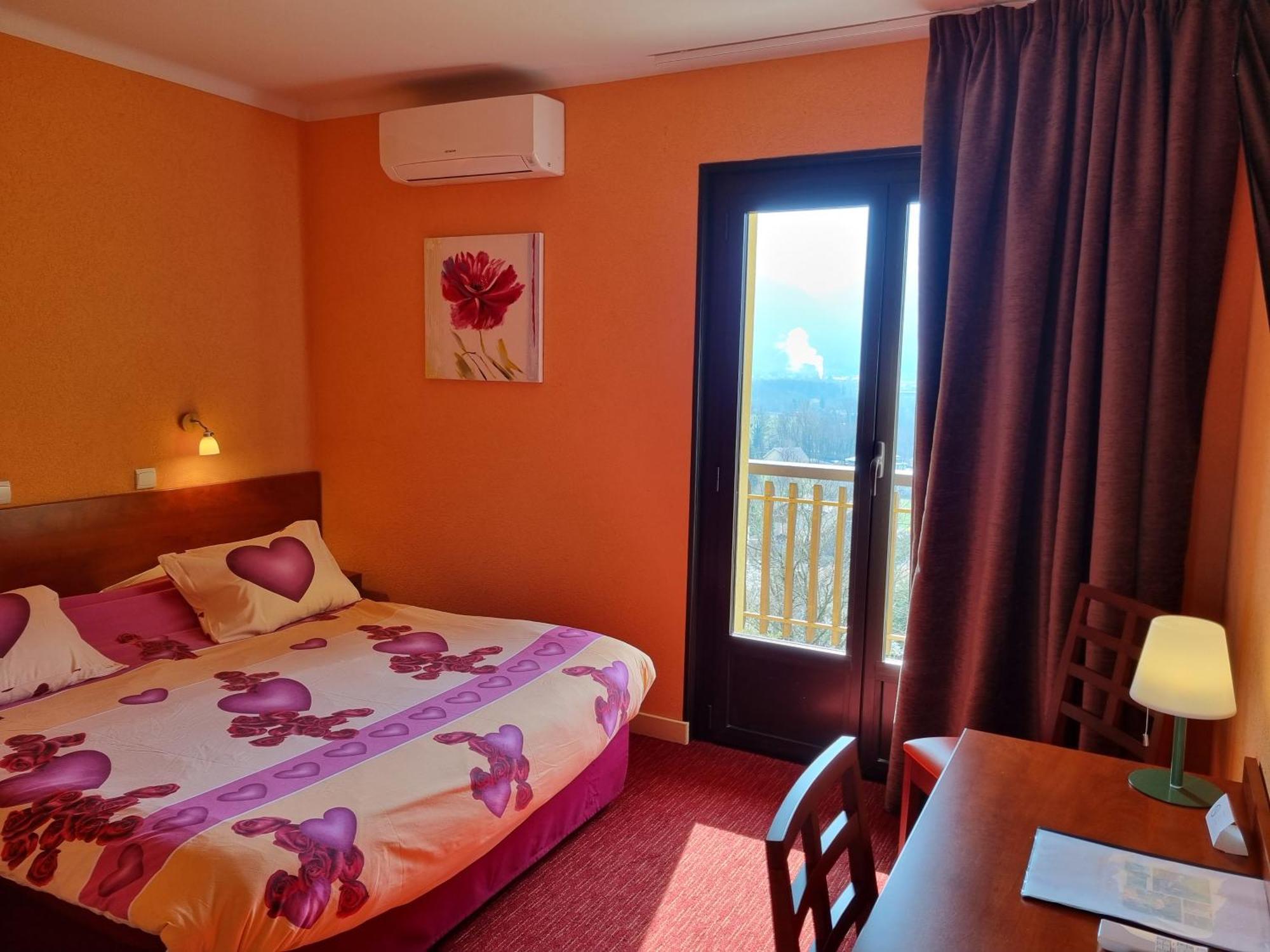Hotel Bellevue Ayse Exteriör bild
