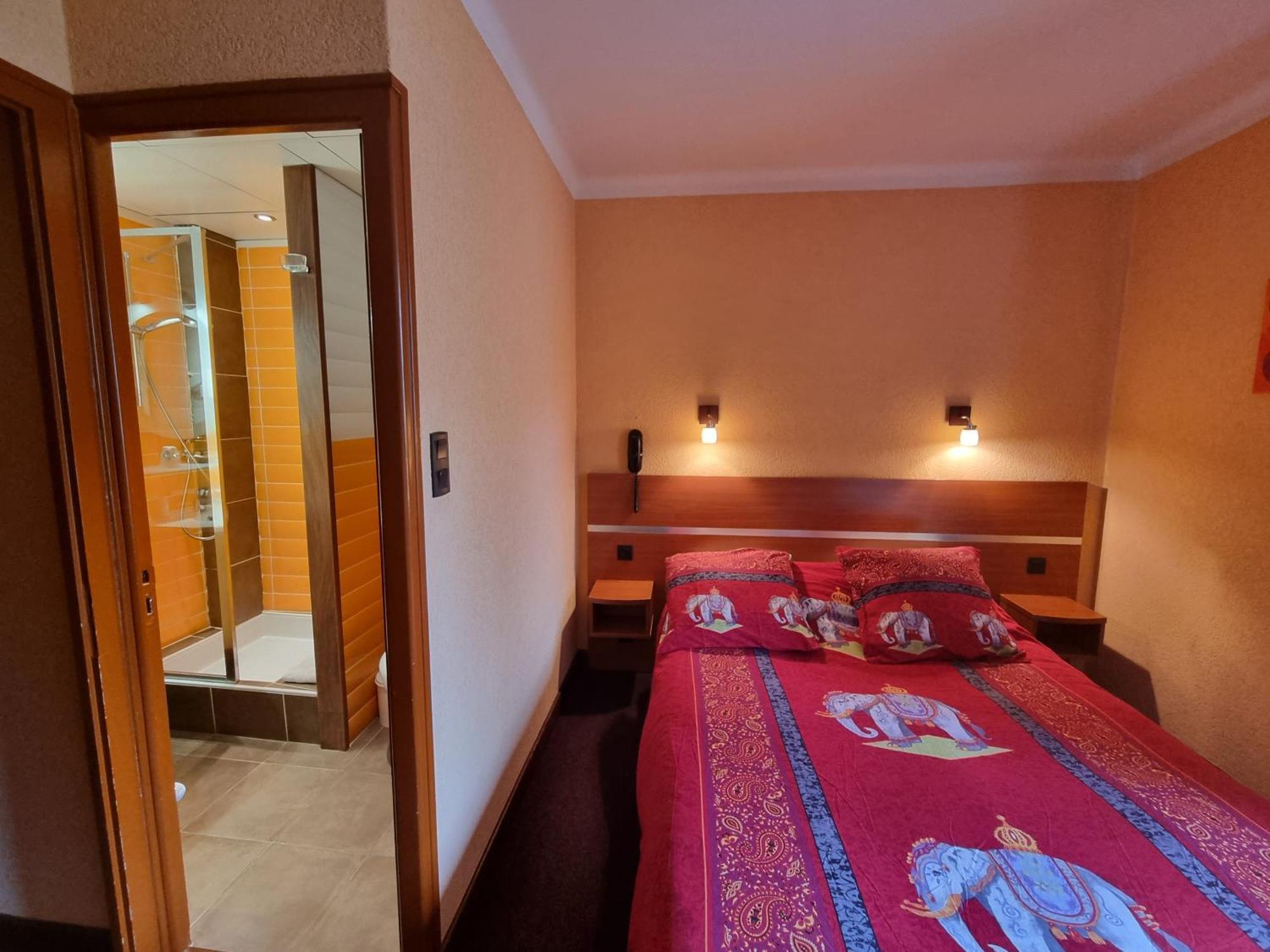 Hotel Bellevue Ayse Exteriör bild